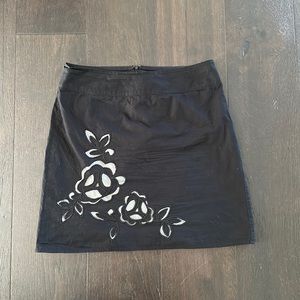 Ann Taylor lined black skirt: Size 6